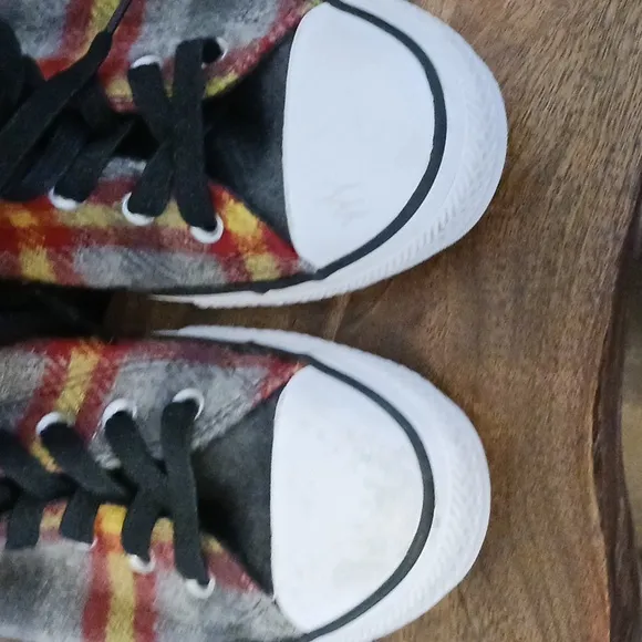 Converse Wool High-Top Sneakers with Multicolor Pattern Mens 9.5/Womens 11.5