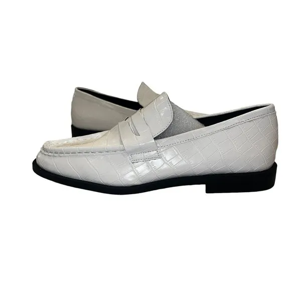 Cool &amp; Classic! NIB STEVE MADDEN Goodman White Croco Penny Loafers Size …