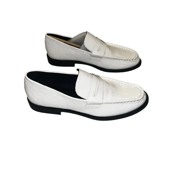 Cool &amp; Classic! NIB STEVE MADDEN Goodman White Croco Penny Loafers Size …