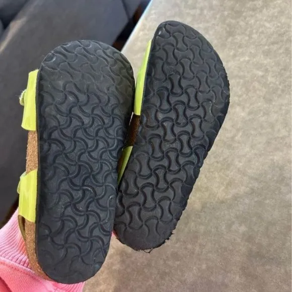 Copy - Birkenstock sandals. Childrens size 12. Easily wipeable. Excellent condi…