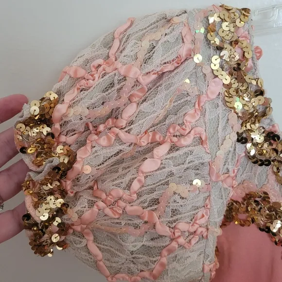 Couture Pageant Gold Peach  Sequined Lace Dance Dress Size Medium Girls