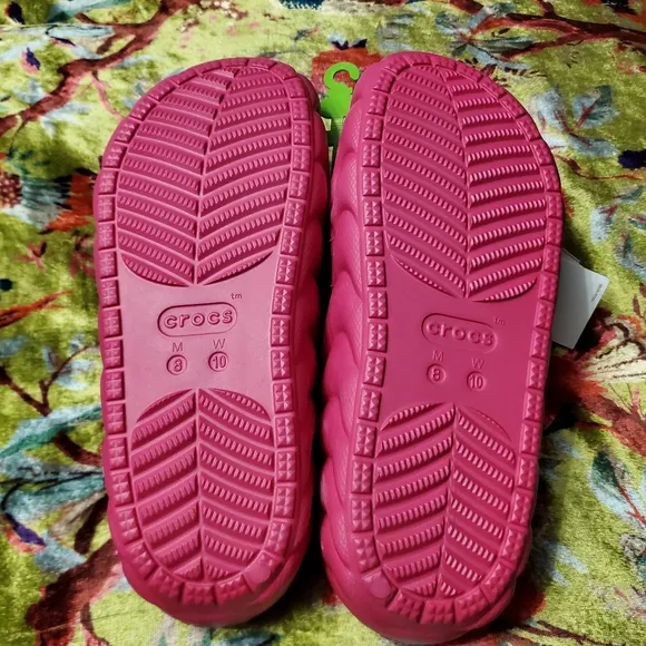 Crocs Cozzy Puffer Dragonfruit Pink Slide Sandals Women's SIZE 10