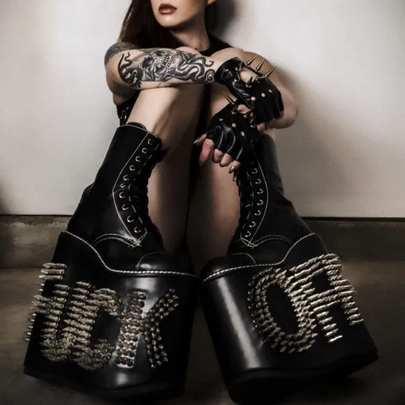 Current Mood Dolls Kill ‘NEVER CENSORED’ OFF Platform Black Spiked Boots NEW 10