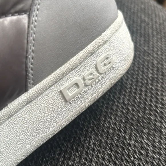 D&amp;G Silver High-Top Sneakers with Velcro Straps