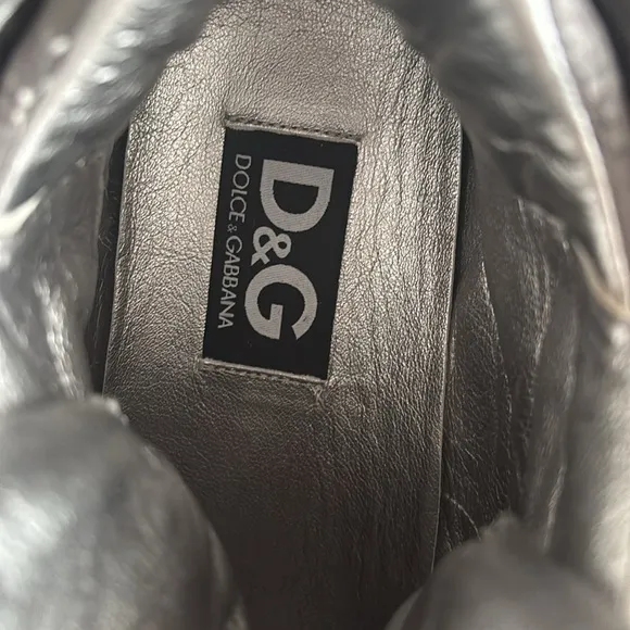D&amp;G Silver High-Top Sneakers with Velcro Straps