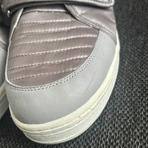 D&amp;G Silver High-Top Sneakers with Velcro Straps