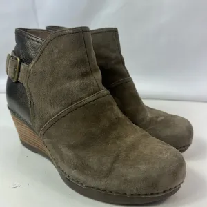 Dansko Shirley Grey/Brown Leather Wedge Women’s Ankle Boots