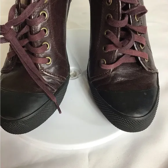 DKNY Women Vintage Leather High Heel Sneaker Heels Sz. 9 Brown Y2k
