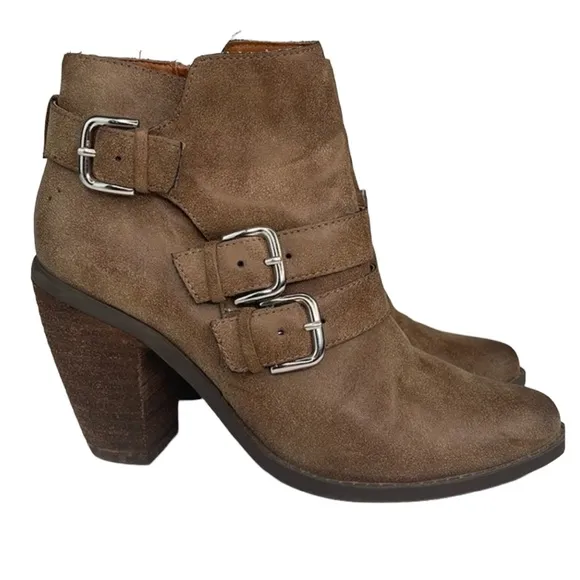 Dolce Vita Colten Brown Buckle Stacked Heeled Boots  7