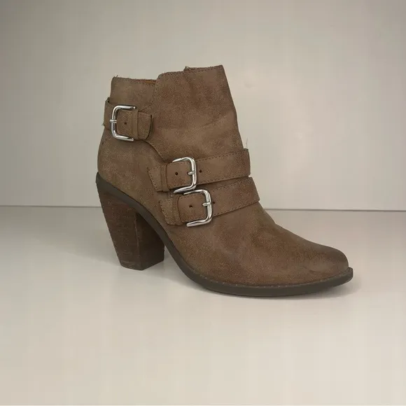 Dolce Vita Colten Brown Buckle Stacked Heeled Boots  7