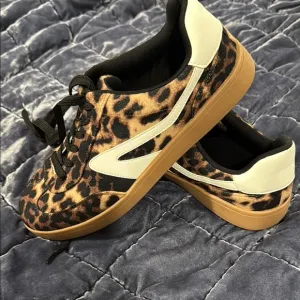 Dolce Vita DV Leopard Print Women's Sneakers
