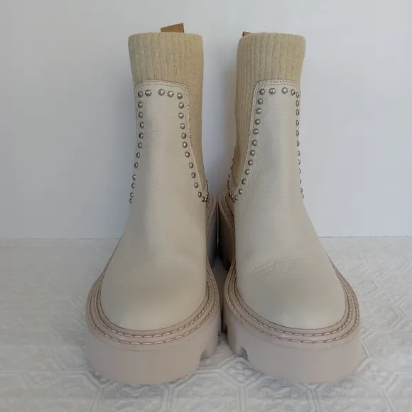 DOLCE VITA Hoven Stud H20 Women's Ivory Beige Leather Boots Size 5