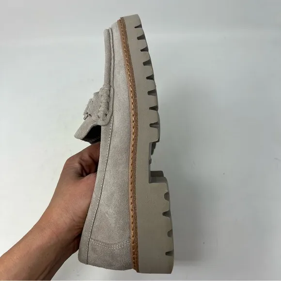 DONALD PLINER HELIO Suede Creeper Loafer Women’s Size 8.5 Chunky Light Taupe