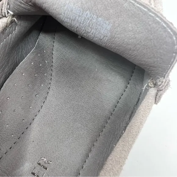 DONALD PLINER HELIO Suede Creeper Loafer Women’s Size 8.5 Chunky Light Taupe