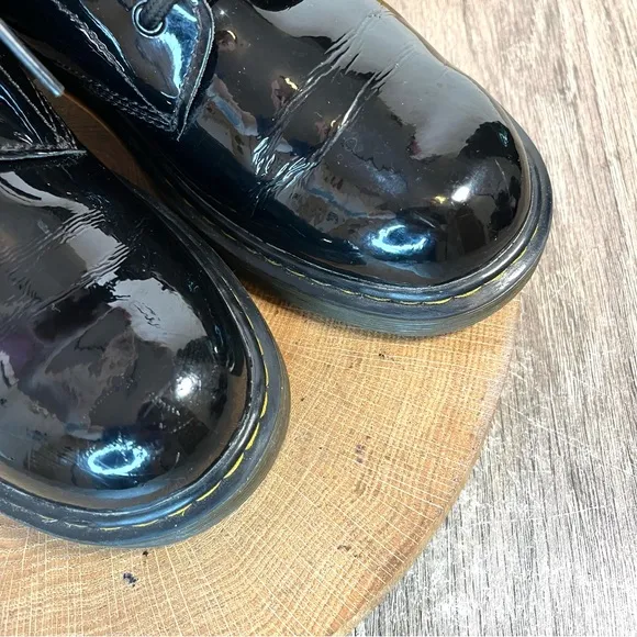 *Dr. Martens | 1450 Black Patent 8 Eye Boots Size 7L