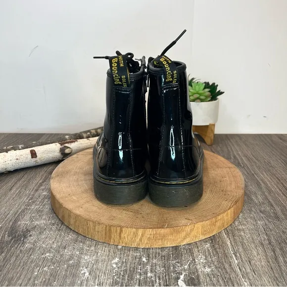 *Dr. Martens | 1450 Black Patent 8 Eye Boots Size 7L
