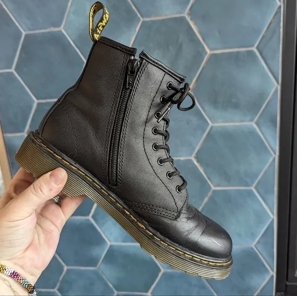 Dr. Martens 1460 J Leather Lace Up Zip Boots Bouncing Soles Size 4