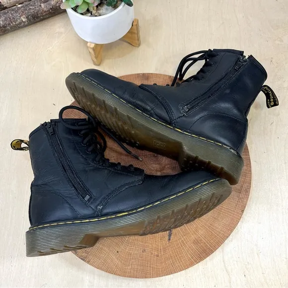 Dr Martens | 1460Y Black Leather Lace Up Boots Size 6