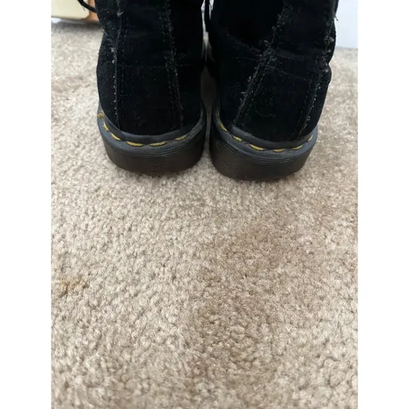 Dr. Martens black suede velvet leather lace up Boots Made in England size 7