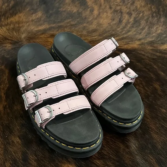 Dr. Martens Blaire Pink Triple Strap Sandals Size 7, Trendy,Summer Comfort