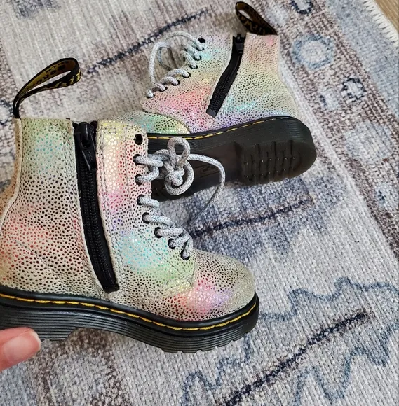Dr. Martens Kids Pascal Iridescent Rainbow Boots sz7