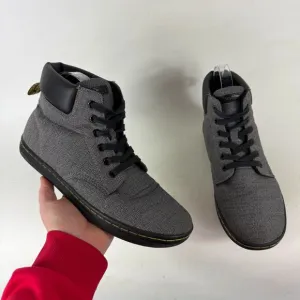 Dr. Martens Maelly Comfort Boots Womens 9 Gray Canvas Round Toe Lace Up High Top