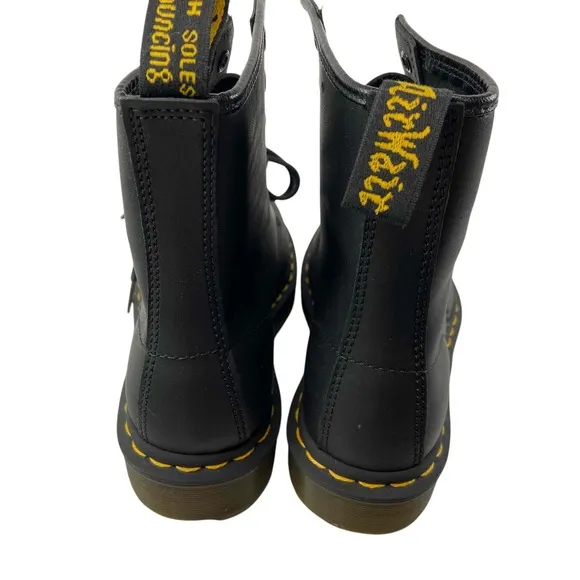 Dr Martens Mens Size 4 Womens 5 1460 Black Combat Boots Lace-Up Pull Tab