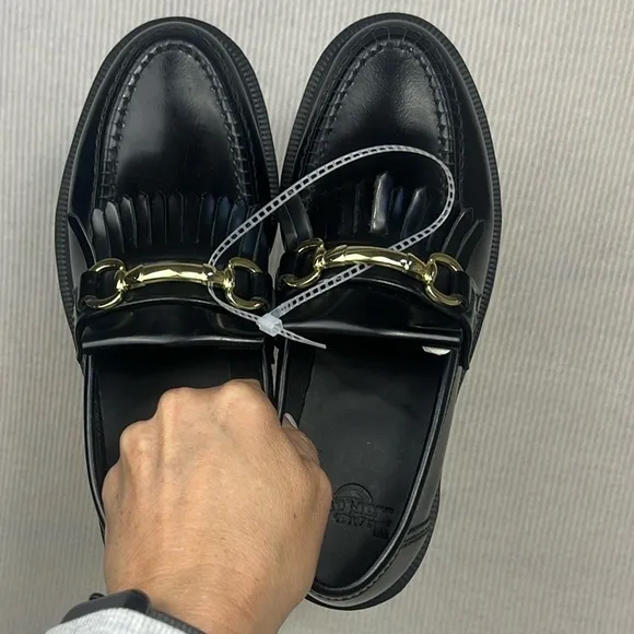 Dr. Martens NWOB Adrian Snaffle Smooth Leather Kiltie Loafers Women’s Size 7-7.5