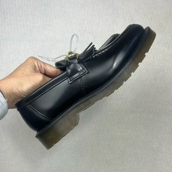 Dr. Martens NWOB Adrian Snaffle Smooth Leather Kiltie Loafers Women’s Size 7-7.5