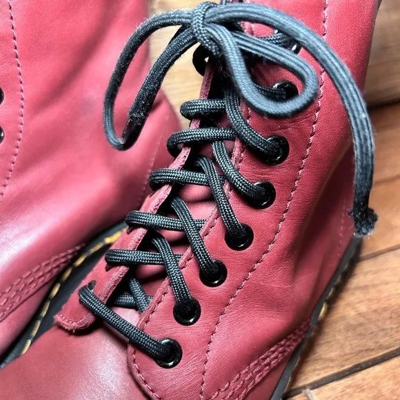 Dr. Martens Unisex 1460 Newton Leather Boots- Cherry Red/ Size Women’s 7