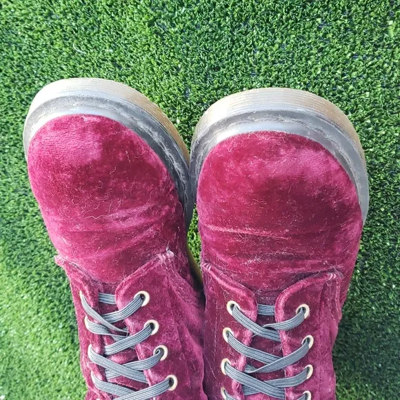 Dr Martens Womens Page Cherry Red Velvet Boots Size 8 Biker Punk Festival