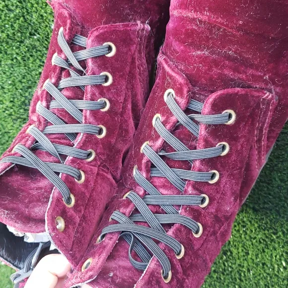 Dr Martens Womens Page Cherry Red Velvet Boots Size 8 Biker Punk Festival