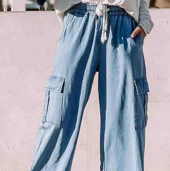 Drawstring Wide Leg Jeans with Pockets