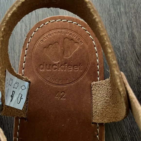 DUCKFEET Rinkobing Brown Tan Leather Sandals Size 42 EU/11 US New