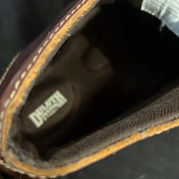 Duluth Trading Co. Men’s 12 W Chukka Boots.