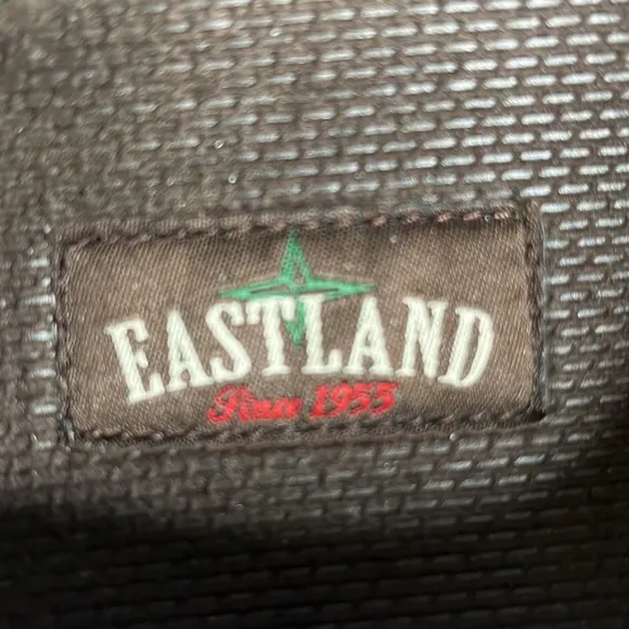 Eastland leather Open road loafer woman’s 11 brown