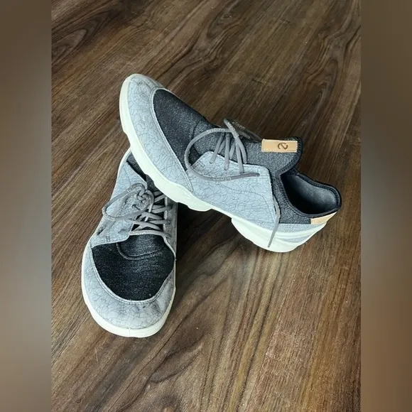 Ecco Biom Street Sneakers In Gravel - Wild Dove Size 35 - 5