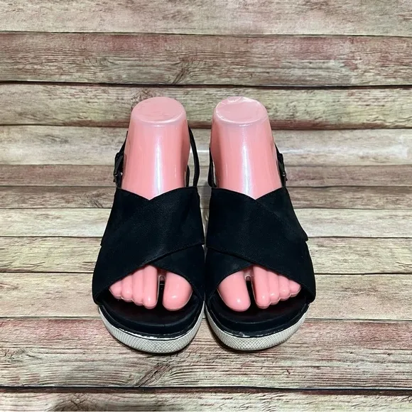 Eileen Fisher Spa Strap Sandals