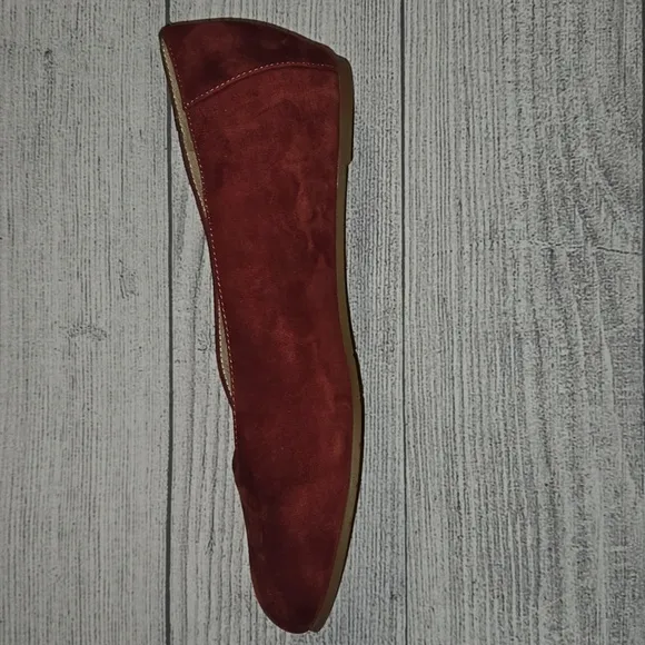 Eileen Fisher Women's Una 2 Hidden Wedge Suede Ballet Flats Cedar Red Size 8