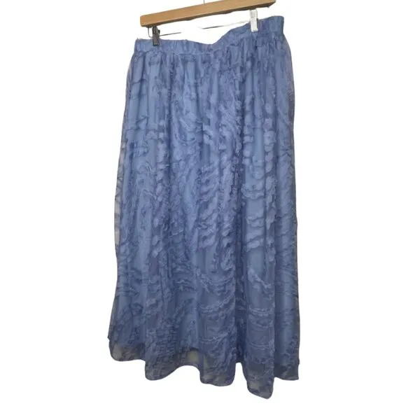 ELOQUII | NWT Textured Plus Size Blue Full Midi Skirt | Size 26/28