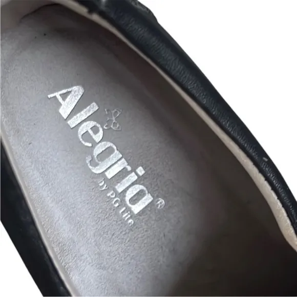 EUC Alegria Leather Slip-On Loafers Size 9.5 - 10