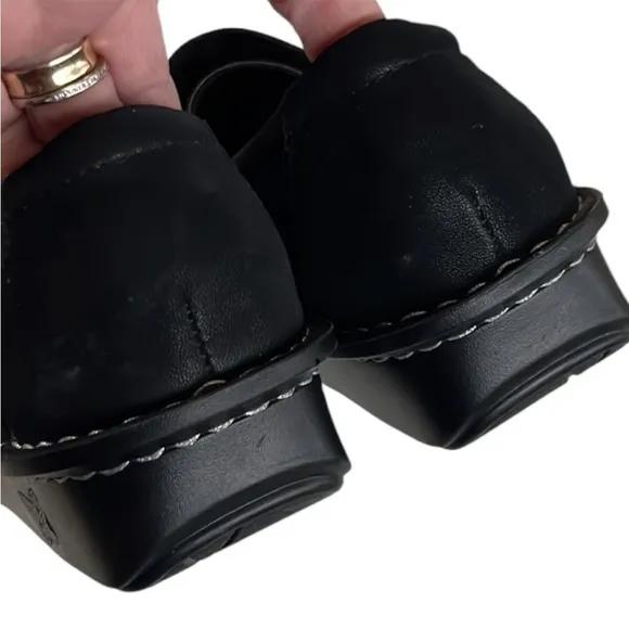 EUC Alegria Leather Slip-On Loafers Size 9.5 - 10