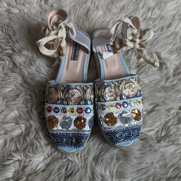 EUC Bon Bonite Embroidered Sequin Espadrilles Rare