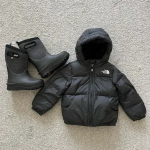 EUC North Face Toddler 2T Fleece Lined Jacket and Bogs Boots Kids Size 11