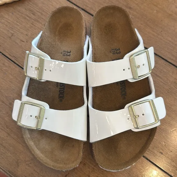 EUC Size 33/2-2.5 Kids White Birkenstock Arizona Slip-On Sandals!