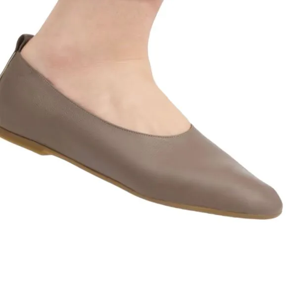 Everlane Ballet Flats Italian Leather Day Glove Shoe sz 11 in Neutral Mocha NWOB