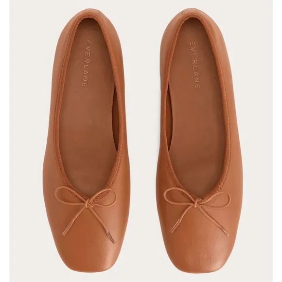 Everlane The Day Ballet Flat in Toaster Almond Leather Shoes Size 7.5 New