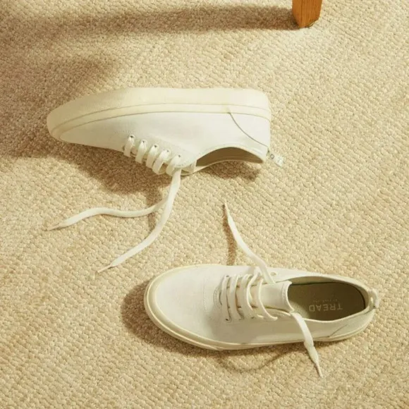Everlane The Forever Sneaker in White Mens New Athletic Shoes