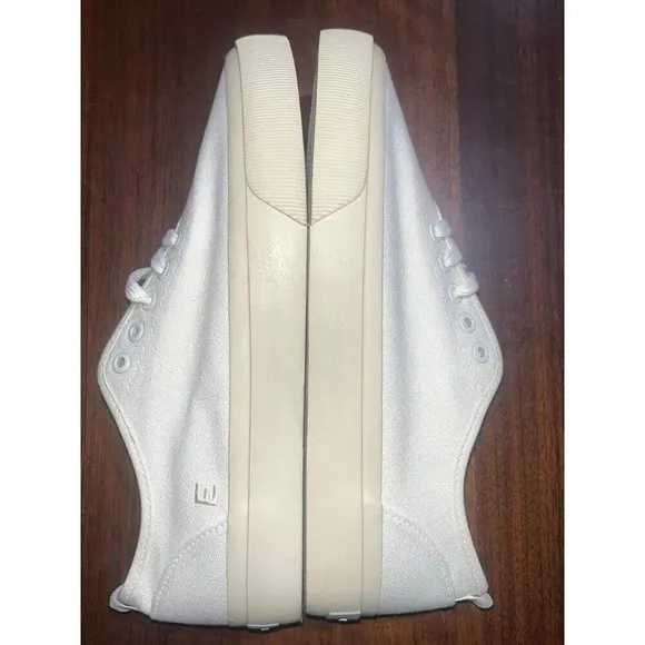 Everlane The Forever Sneaker in White Mens New Athletic Shoes