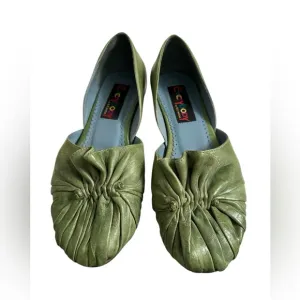 Everybody by BZ Moda Green Leather Slip on Flats With Ruffle detail size 37/6.5